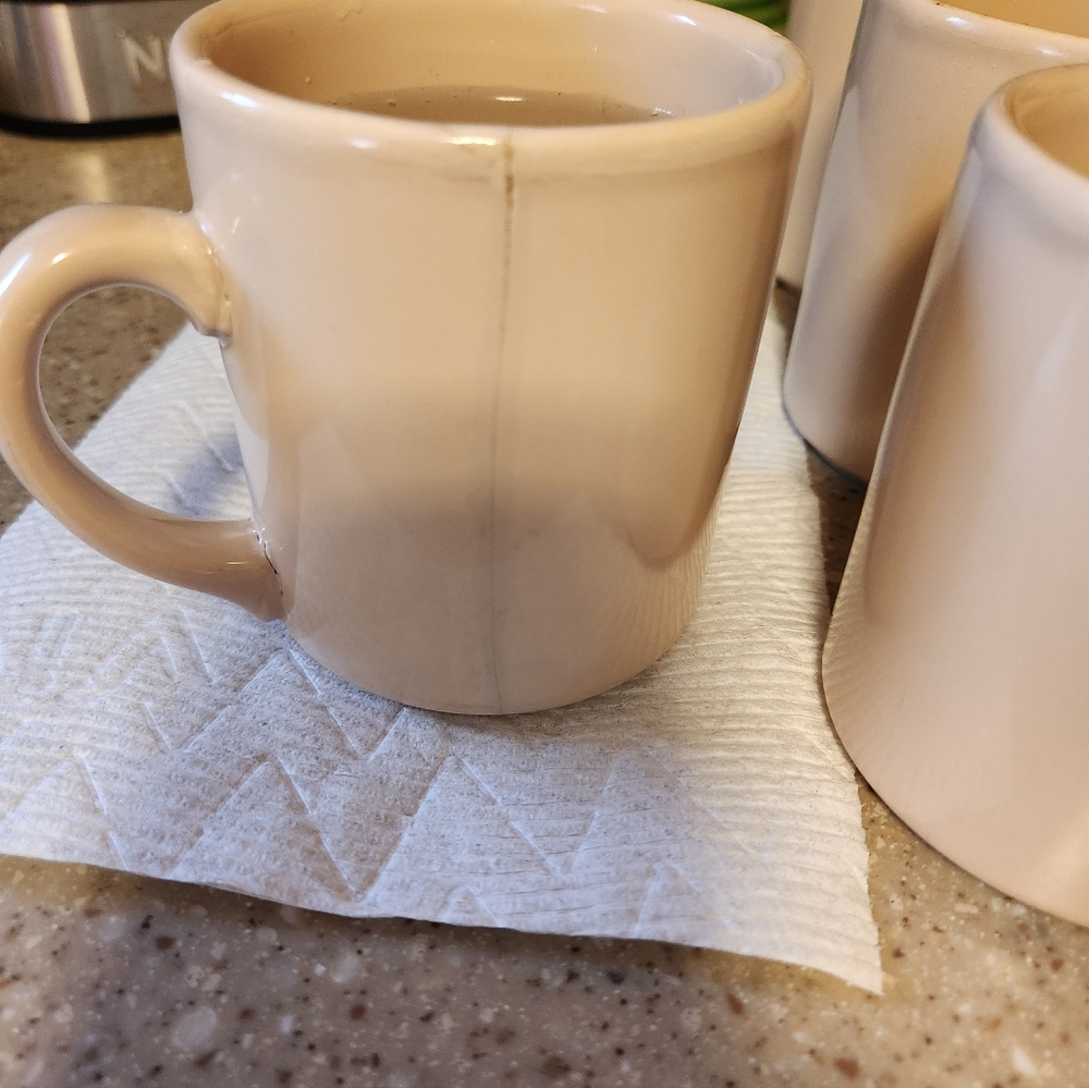 Vintage Restaurantware Mugs - Picture 4 of 5